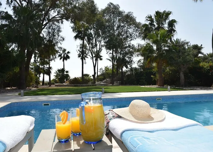 Deluxe First Line 빌라 *