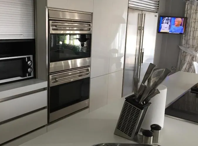 Deluxe First Line 皮尔瓦利亚